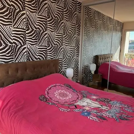 Avec Vue Incroyable
